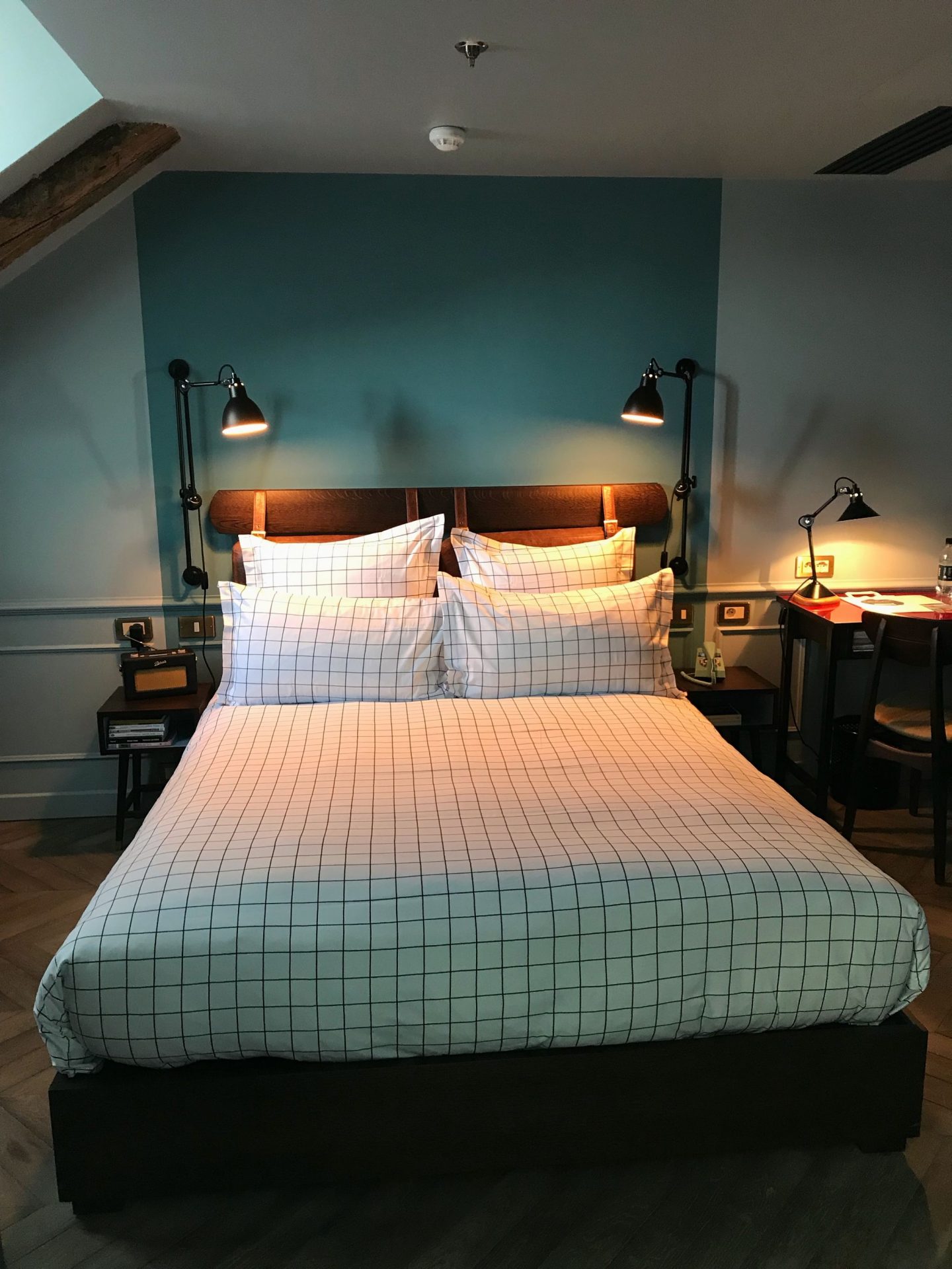 Hoxton Hotel Paris Hotel Room Cosy
