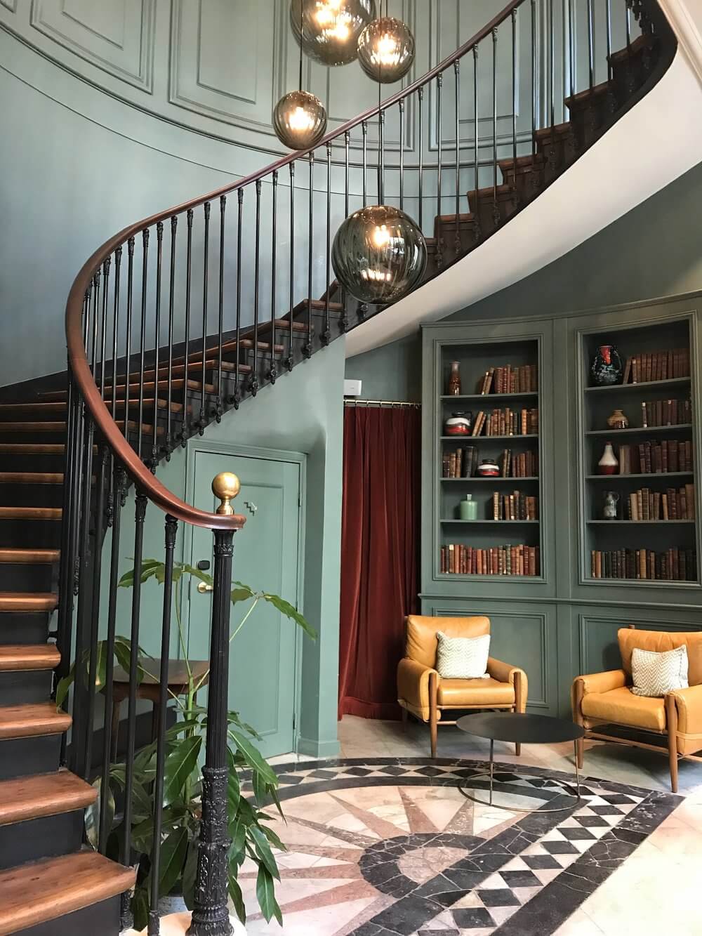 Hoxton Hotel Paris Review - Lobby Interior