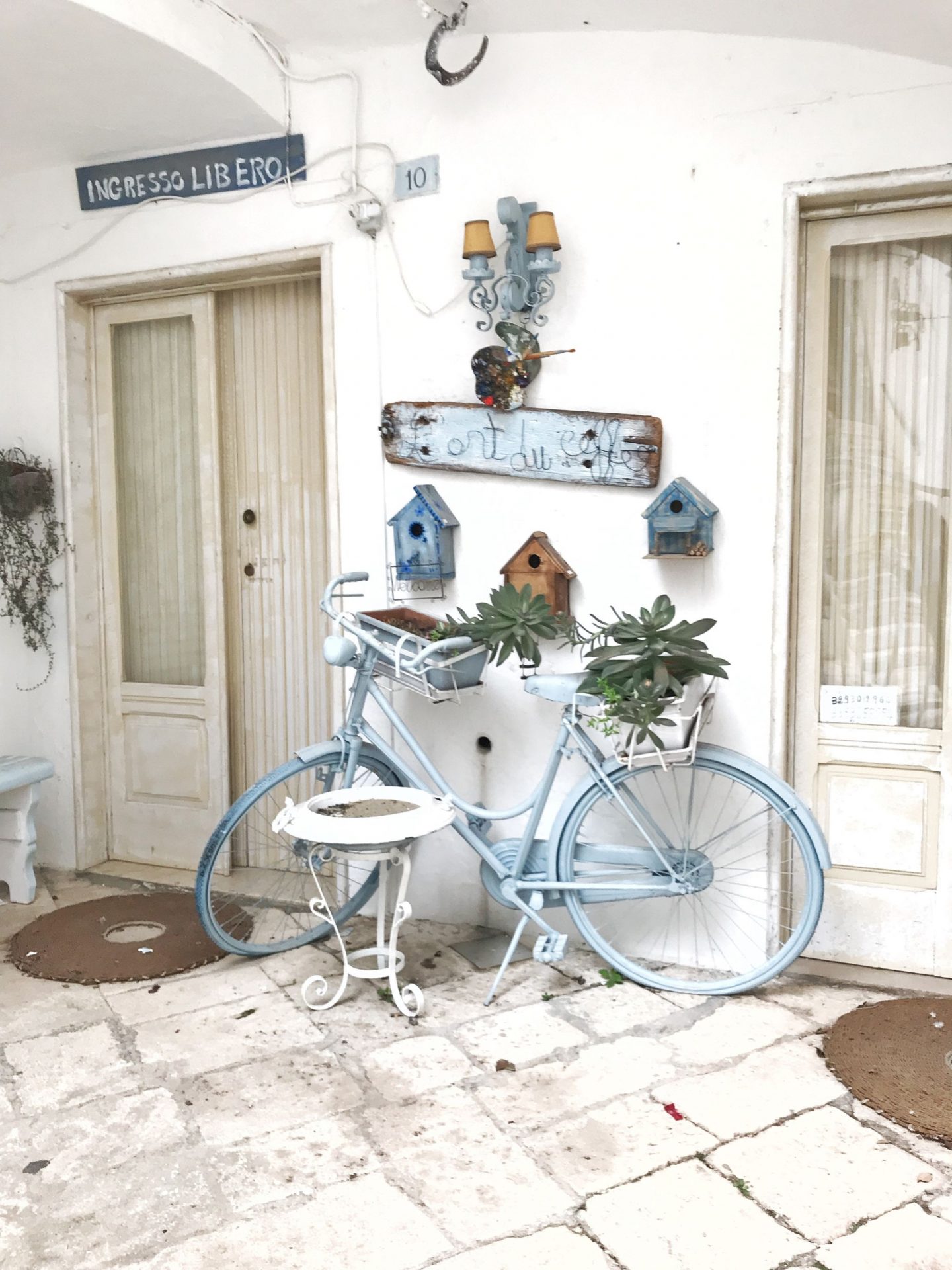 Decorative bike in Locorotondo
