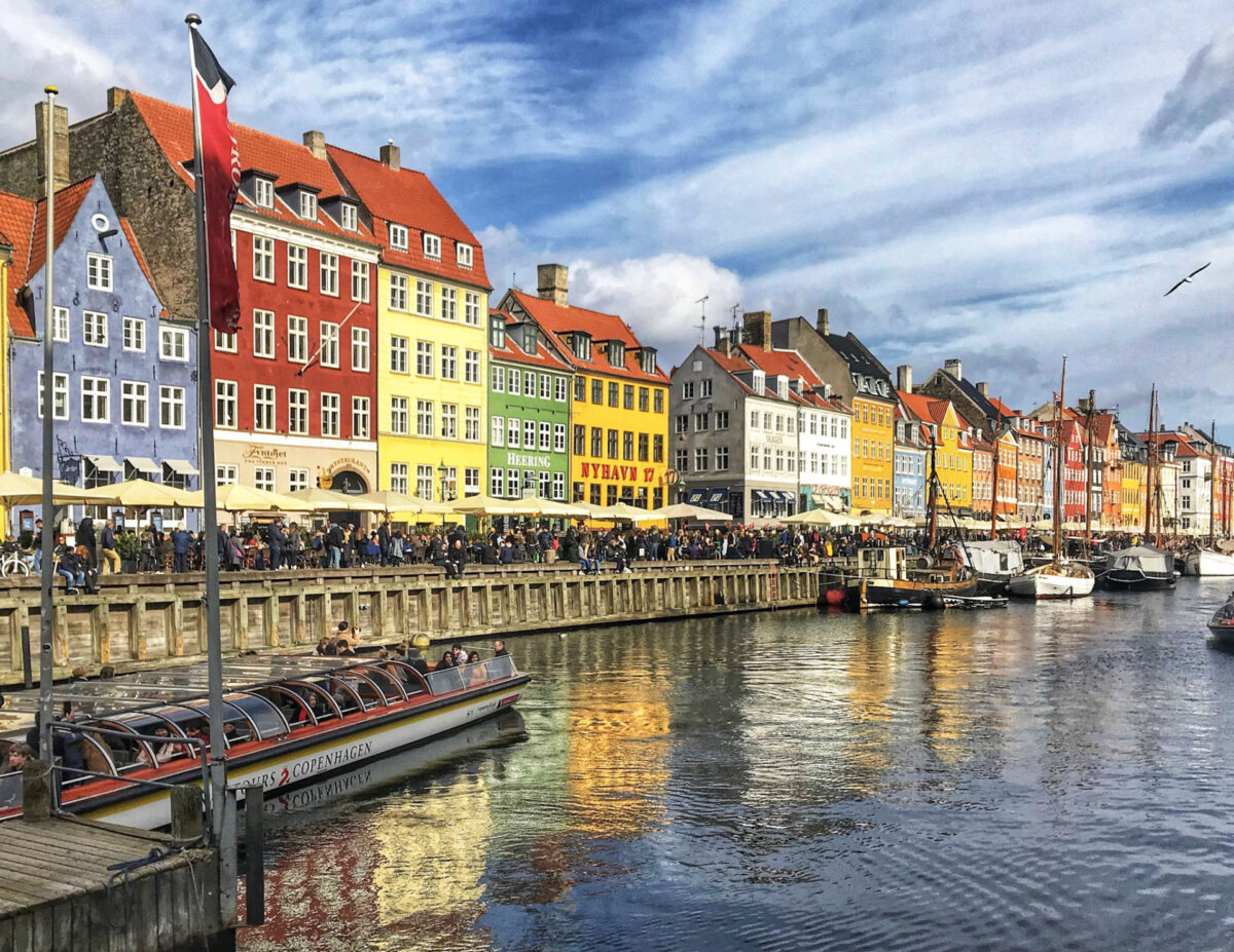 Boat-Tour-view-Nyhavn-Copenhagen-Itinerary