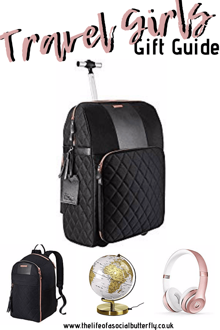Searching for the perfect travel gifts for her? Read my ultimate travel gift ideas for her (things she actually wants!) to find gifts for when she's home or away. Whether you are looking for bestie gifts ideas, gifts for siblings or travel present ideas, this post has everything from small gifts, cute gifts for her and lots of travel present ideas. Click the picture to find the perfect gifts for women who travel! #travelgiftsforher #giftsforworldtravelers #giftguideforher #giftsfortravel #giftsforwomen