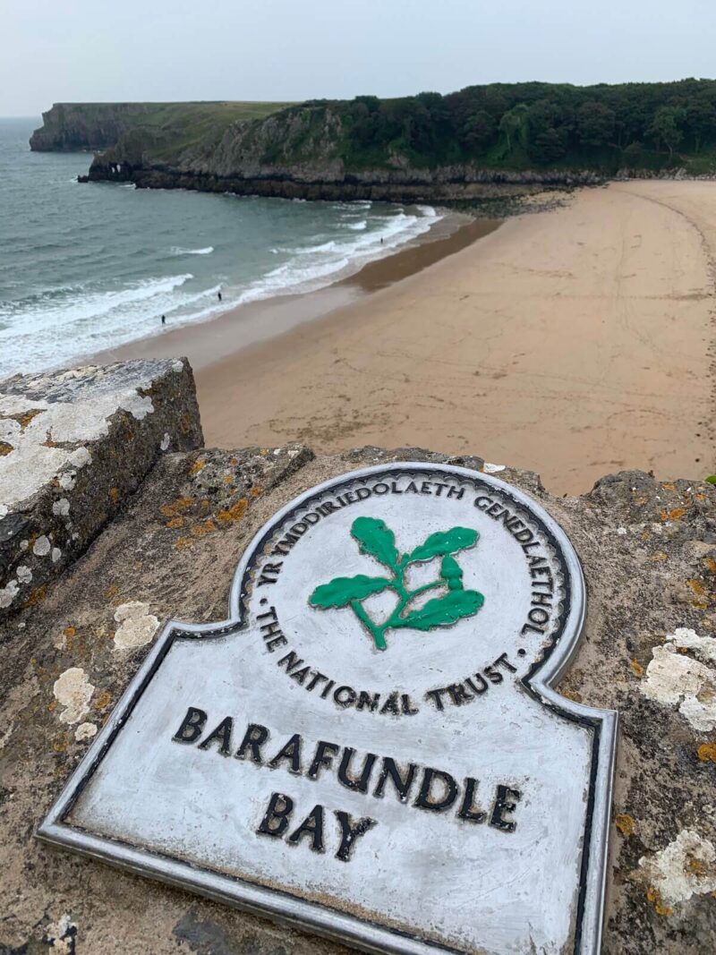 Best-Beaches-in-Pembrokeshire-Barafundle-Bay-Beach-National-Trust