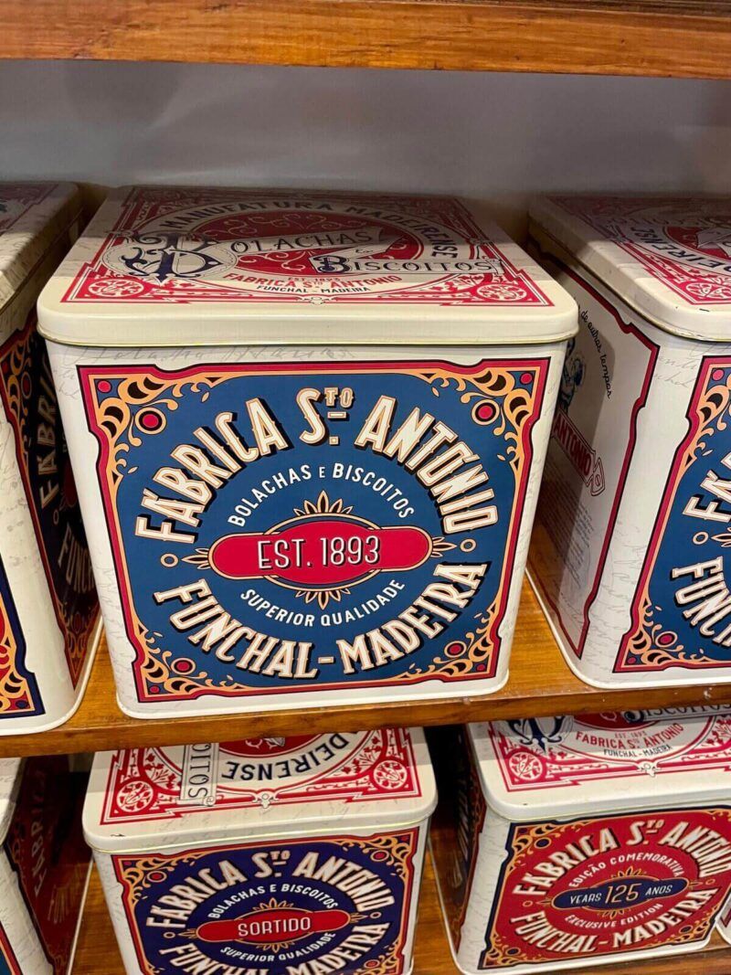 Fabrica-Santo-Antonio-Cake-tin-Madeira-souvenir