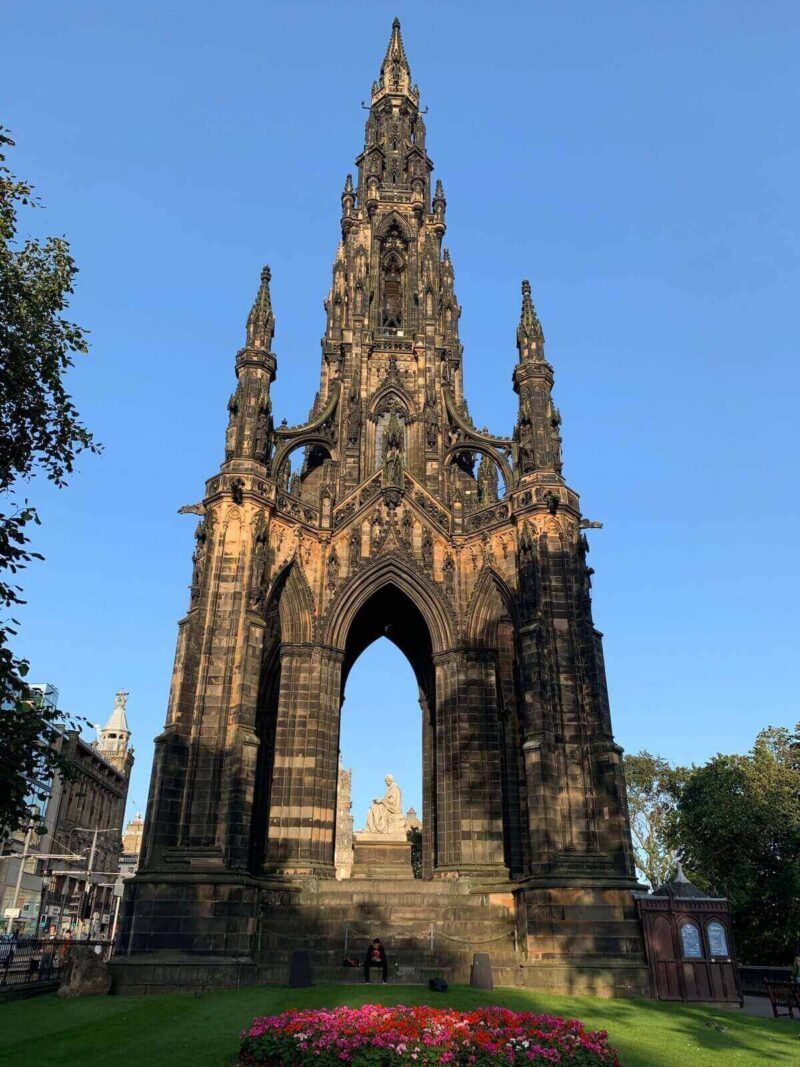 Scott-Monument-Edinburgh-Buildings-and-photo-spots