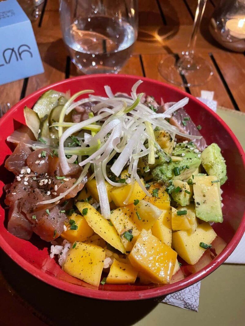 Tuna-Poke-bowl-Recharge-Restaurant-Next-Savoy-Signature-Hotel-Madeira