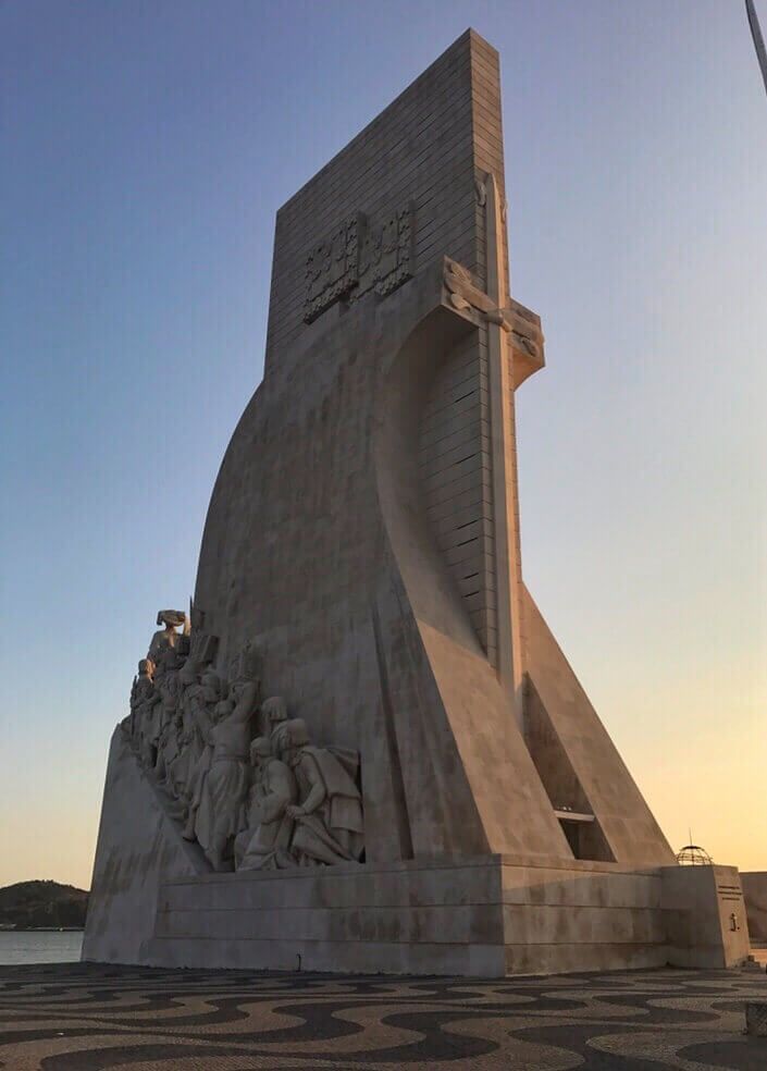 Belem-Padrao-dos-Descobrimentos-monument-sunset-