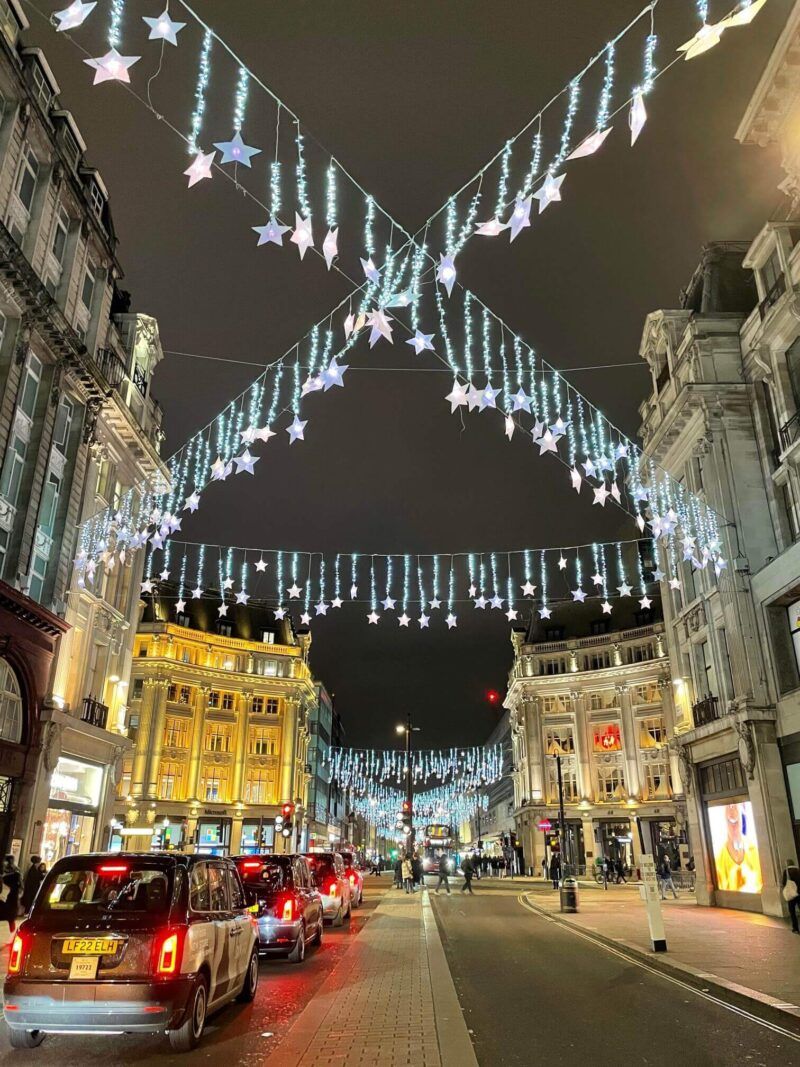 Stars-Oxford-Street-Christmas-Lights-London
