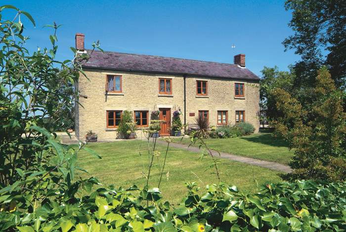 Park-Farm-dog-friendly-cottage-Cotswolds-Classic-Cottages