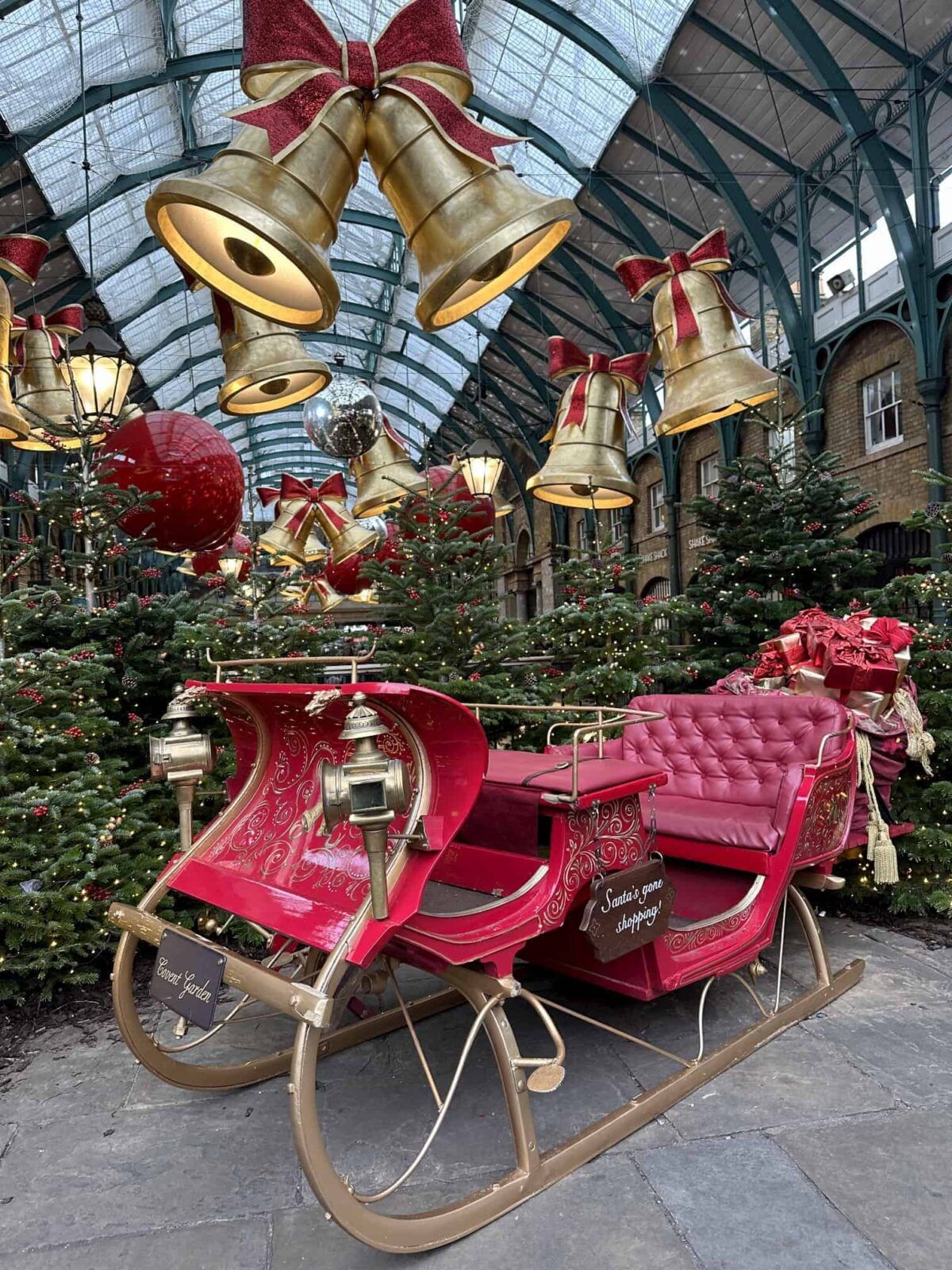 Christmas-in-Covent-Garden-Sleigh