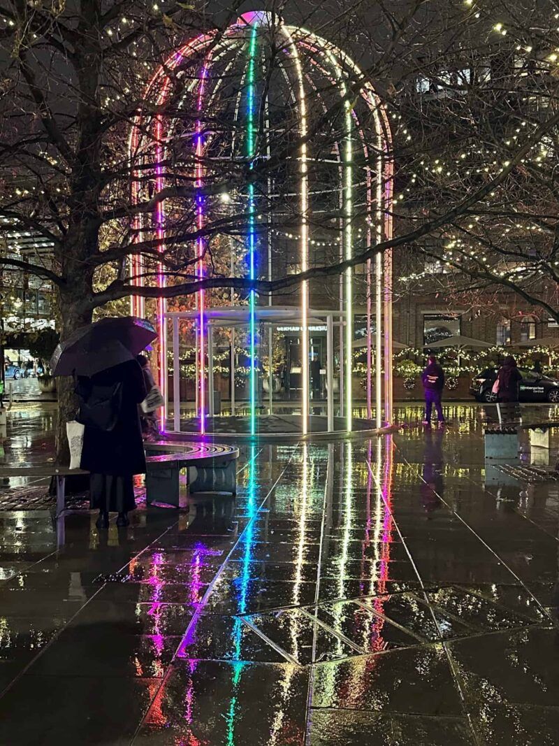 Light-art-work-Kings-Cross-London