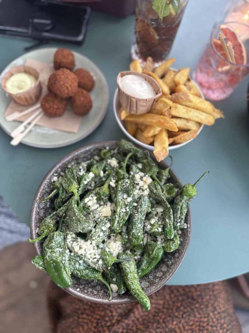 Bitterballen & padron peppers Food DeDakkas Menu